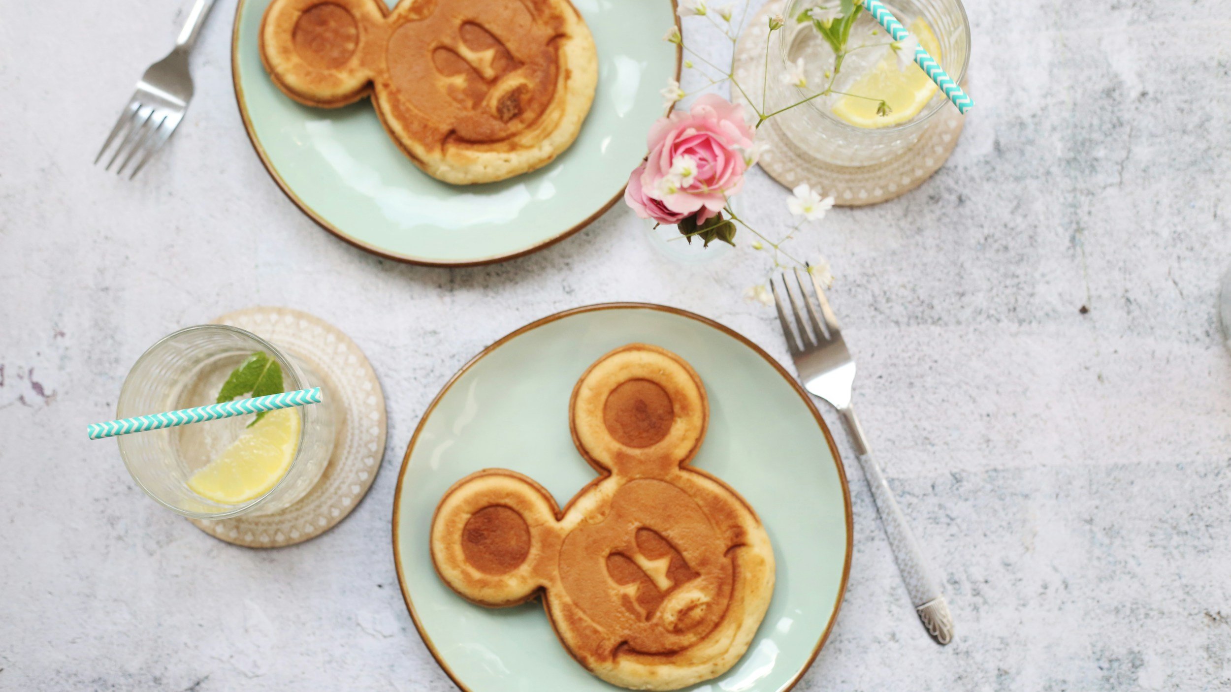 How We’re Saving on Our First Disney World Trip (With Discounted Gift Cards + Points)