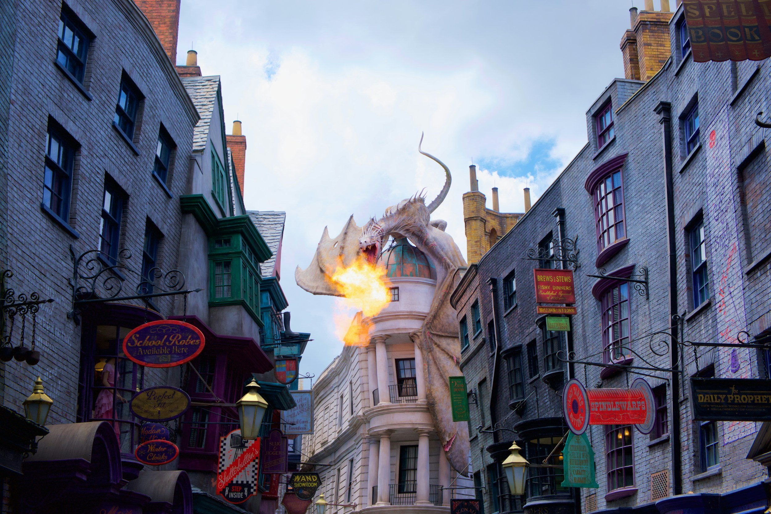 How We’re Planning to Save  on a Universal Orlando Trip—Even During Peak Season
