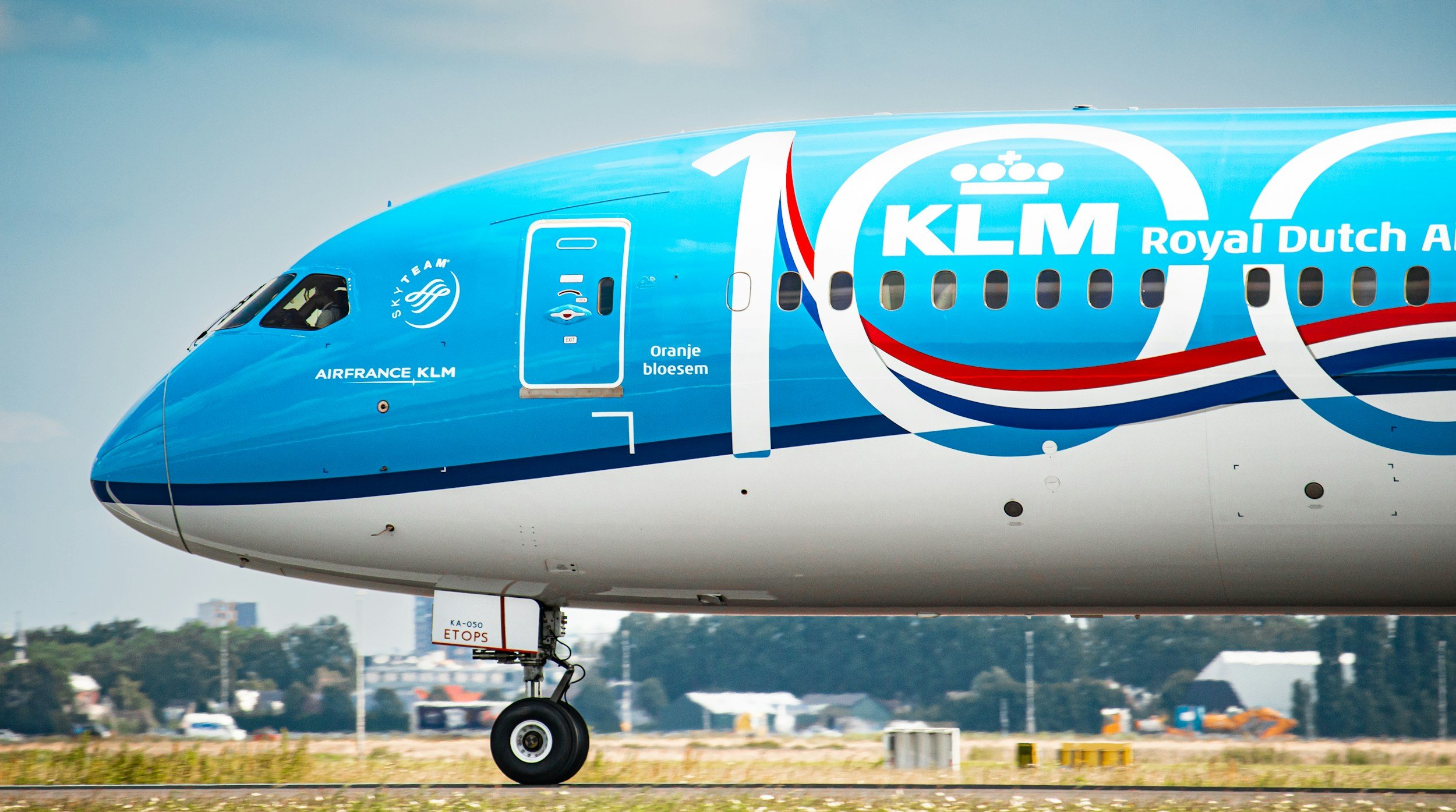 Flying blue/KLM plane